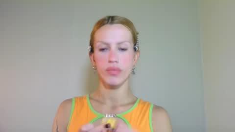 Yolanda online show from 10.11.25