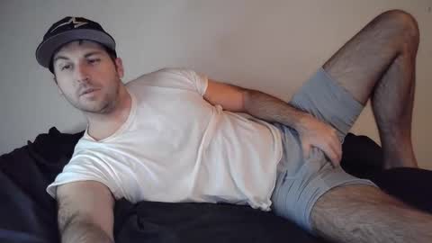 Snapshot of theetwohander chatting on 01.06.26 Theetwohander online show from 01.06.26