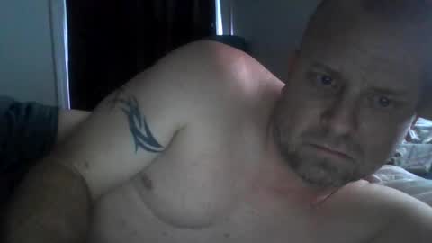 Snapshot of theflirtinsquirts chatting on 02.08.25 EthicalNightOps online show from 02.08.25