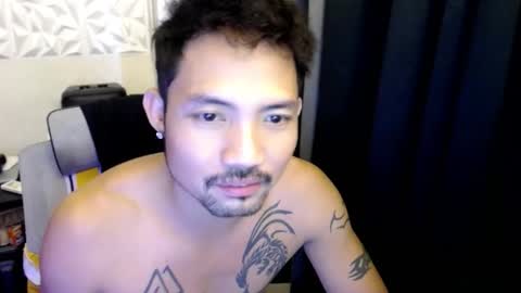 Snapshot of thefriskyasian chatting on 09.29.25 Jaycee online show from 09.29.25