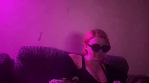Snapshot of thegoddessfrida chatting on 10.13.25 Goddess Frida online show from 10.13.25