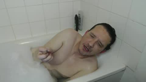 Green online show from 12.19.24