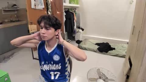 Snapshot of thegreenmagus chatting on 10.23.25 Green online show from 10.23.25