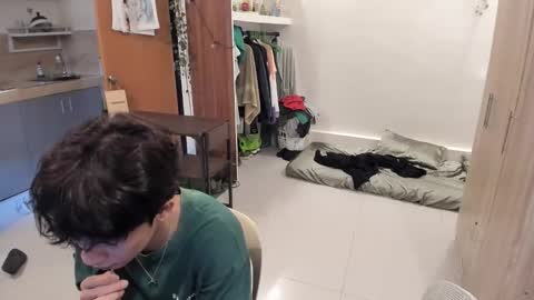 Snapshot of thegreenmagus chatting on 10.25.25 Green online show from 10.25.25