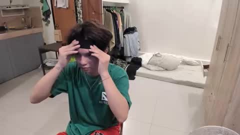 Snapshot of thegreenmagus chatting on 10.28.25 Green online show from 10.28.25