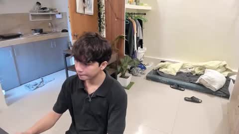 Snapshot of thegreenmagus chatting on 11.15.25 Green online show from 11.15.25