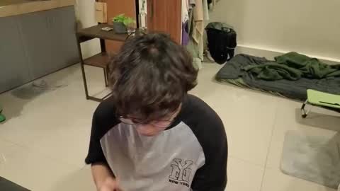 Green online show from 04.13.26