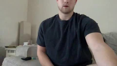 Snapshot of thehairyprince chatting on 03.08.25 Harry online show from 03.08.25