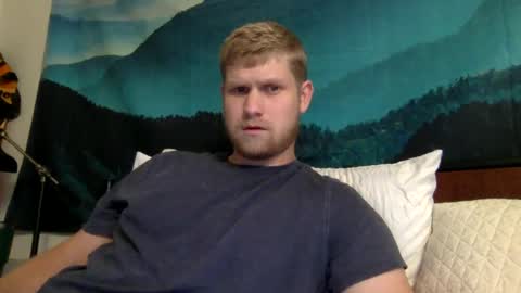 Snapshot of thehairyprince chatting on 09.25.25 Harry online show from 09.25.25