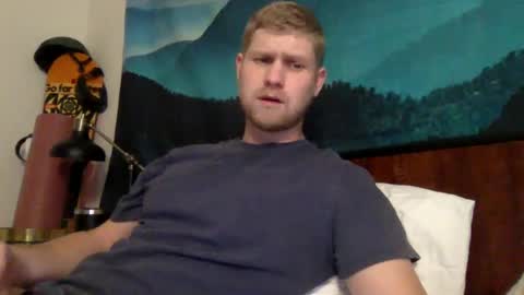 Snapshot of thehairyprince chatting on 10.26.25 Harry online show from 10.26.25