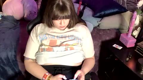 TheHappyLittleSlut online show from 02.23.25