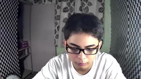 Xerxis online show from 12.05.24