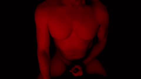 thehungmantis online show from 10.20.25