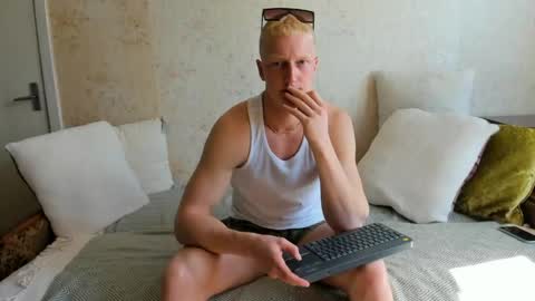 Snapshot of thejacob_d chatting on 04.23.26 thejacob_d online show from 04.23.26