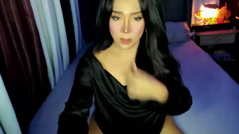 Snapshot of thekillersmilexx chatting on 02.08.26 Saraya Meowk online show from 02.08.26