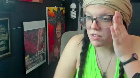 Goddess Nola online show from 02.26.25