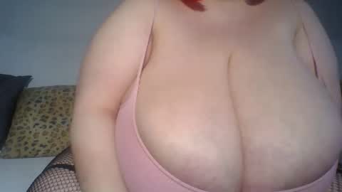 Kinky Angel online show from 12.31.24