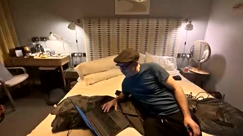 theladyduchess online show from 04.09.26