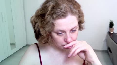 Ella online show from 12.29.24