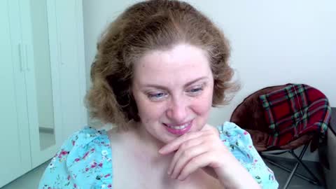 Ella online show from 02.04.25
