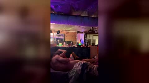 thelevelbelow online show from 12.23.25