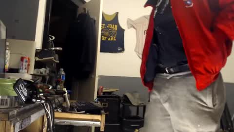 Snapshot of themechanic_ chatting on 12.08.24 sledge online show from 12.08.24