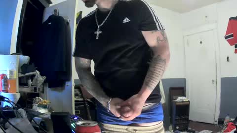Snapshot of themechanic_ chatting on 02.10.25 sledge online show from 02.10.25