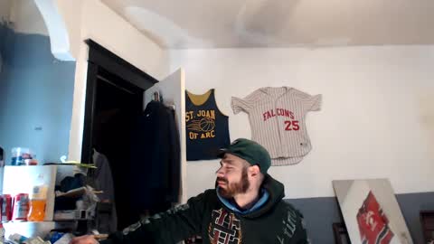 Snapshot of themechanic_ chatting on 02.13.25 sledge online show from 02.13.25
