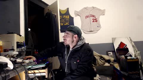 Snapshot of themechanic_ chatting on 03.03.25 sledge online show from 03.03.25