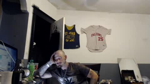Snapshot of themechanic_ chatting on 09.08.25 sledge online show from 09.08.25