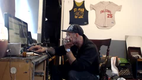 Snapshot of themechanic_ chatting on 10.11.25 sledge online show from 10.11.25