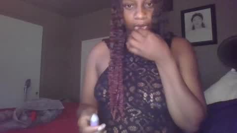 Snapshot of thenaturalgoddess chatting on 02.23.25 TheNaturalGoddess online show from 02.23.25