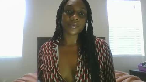 Snapshot of thenaturalgoddess chatting on 04.04.26 TheNaturalGoddess online show from 04.04.26