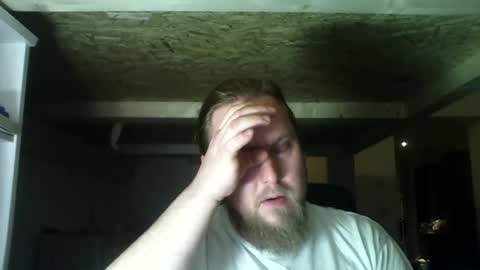 thenewdude1992 online show from 02.21.25