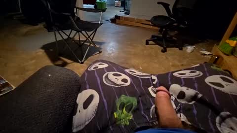 Snapshot of thenewone22901 chatting on 10.25.25 thenewone22901 online show from 10.25.25