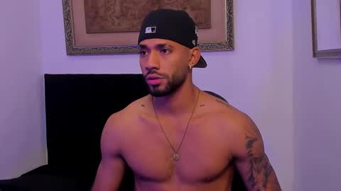 Theo Sky online show from 10.10.25