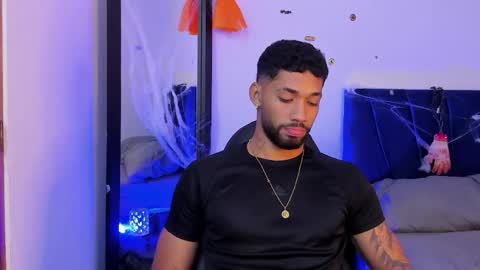 Theo Sky online show from 10.22.25