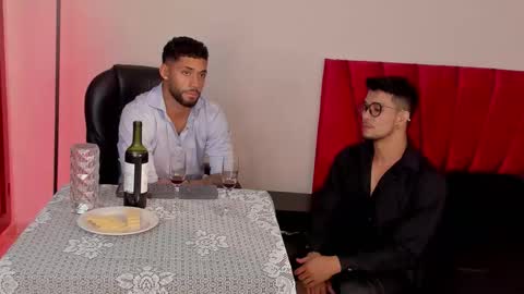 Theo Sky online show from 11.07.25