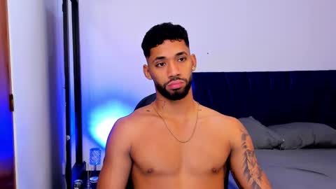 Theo Sky online show from 11.10.25