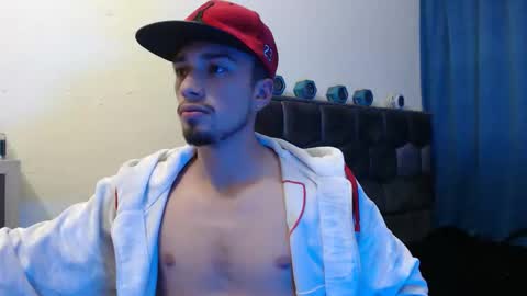 Theo online show from 11.05.25