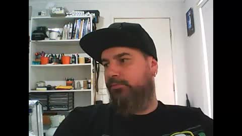 Snapshot of theozbeardguy chatting on 12.18.24 aussiebeard online show from 12.18.24