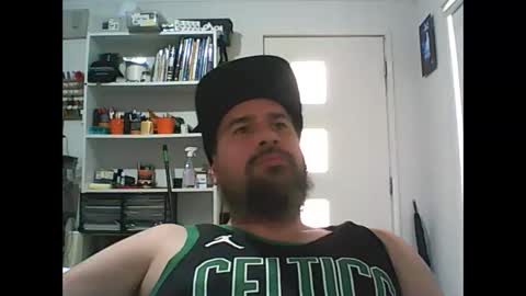Snapshot of theozbeardguy chatting on 01.10.25 aussiebeard online show from 01.10.25