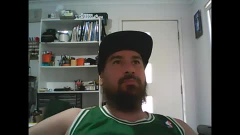Snapshot of theozbeardguy chatting on 02.12.25 aussiebeard online show from 02.12.25