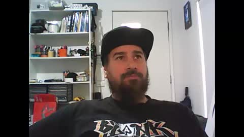 Snapshot of theozbeardguy chatting on 02.15.25 aussiebeard online show from 02.15.25