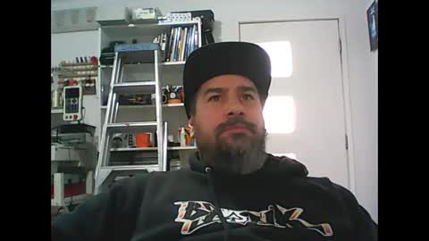 Snapshot of theozbeardguy chatting on 09.15.25 aussiebeard online show from 09.15.25