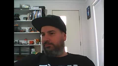 Snapshot of theozbeardguy chatting on 09.29.25 aussiebeard online show from 09.29.25
