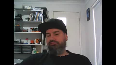 Snapshot of theozbeardguy chatting on 10.13.25 aussiebeard online show from 10.13.25