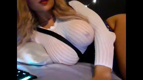 the peach princess  online show from 03.03.25