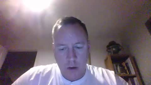 Snapshot of thepigboy chatting on 12.22.25 thepigboy online show from 12.22.25