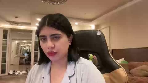 Snapshot of therealcamilabaddie chatting on 10.15.25 therealcamilabaddie online show from 10.15.25